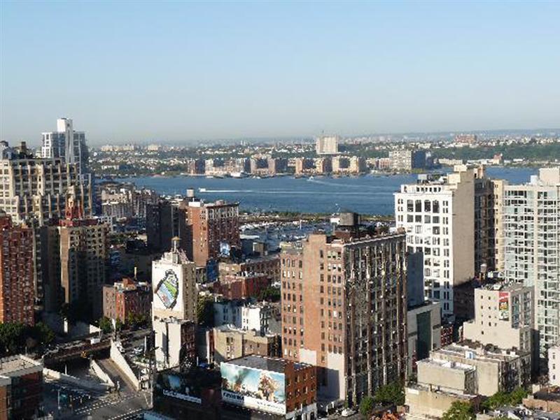 Holiday Inn Express - Times Square By Ihg New York Exteriér fotografie